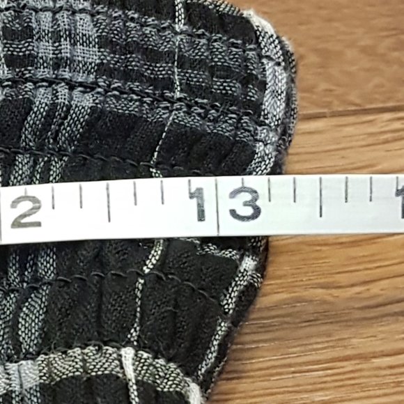 Guess, Summer Top, Small. - Picture 6 of 9